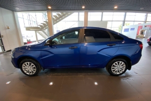 LADA VESTA