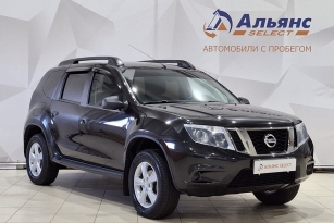 NISSAN TERRANO