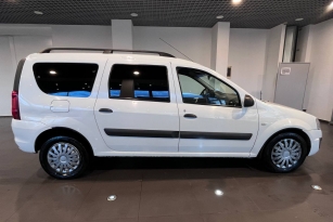 LADA LARGUS
