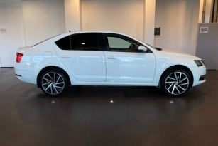 SKODA OKTAVIA