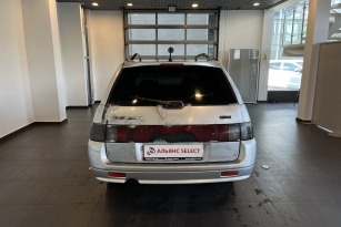 LADA 2111