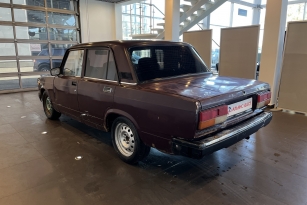 LADA 2107