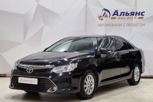 TOYOTA CAMRY