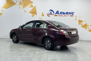 GEELY EMGRAND 7
