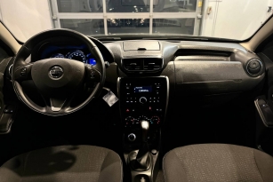 NISSAN TERRANO