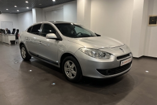RENAULT FLUENCE