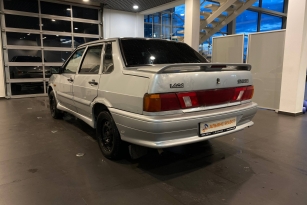 LADA 2115