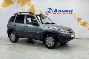 CHEVROLET NIVA
