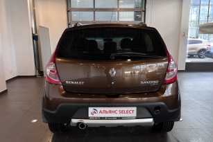RENAULT SANDERO