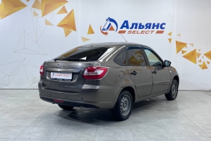 LADA GRANTA