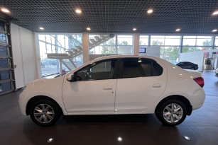 RENAULT LOGAN