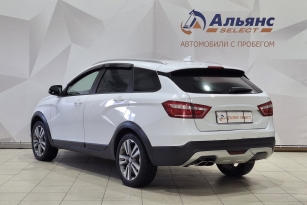 LADA VESTA