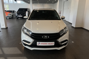 LADA XRAY
