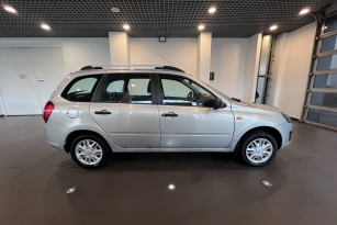 LADA KALINA