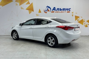 HYUNDAI AVANTE