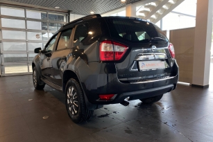 NISSAN TERRANO