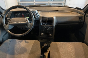 LADA 2112