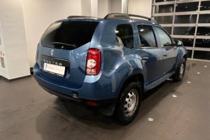 RENAULT DUSTER
