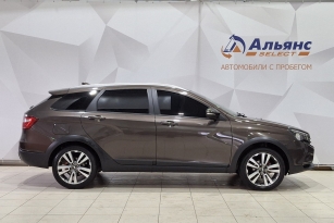 LADA VESTA