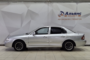 KIA MAGENTIS