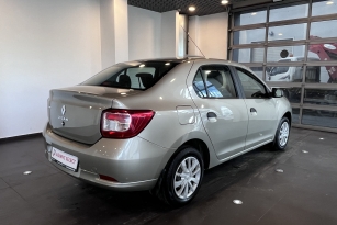 RENAULT LOGAN