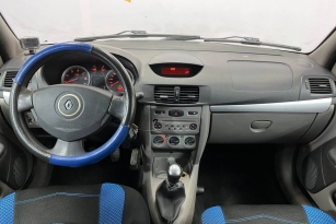 RENAULT SYMBOL