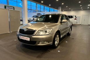 SKODA OKTAVIA