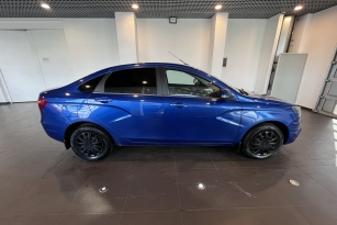 LADA VESTA