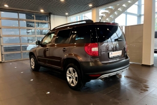 SKODA YETI