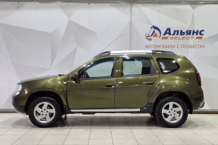 RENAULT DUSTER