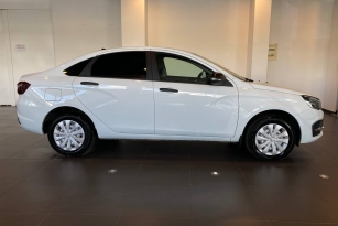 LADA VESTA