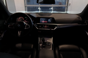 BMW 320D XDRIVE