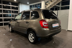 LADA KALINA