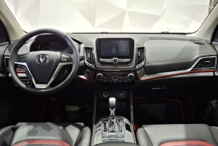 CHANGAN CS55