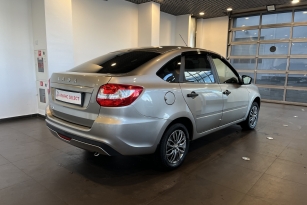 LADA GRANTA