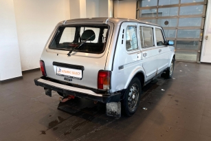 LADA 2131 (4X4)