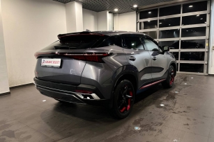 OMODA C5
