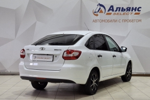 LADA GRANTA
