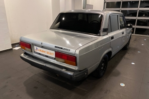 ВАЗ 2107