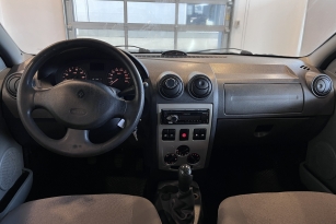 RENAULT LOGAN