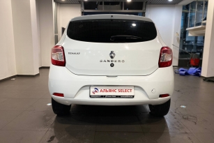 RENAULT SANDERO
