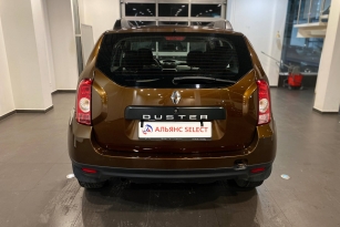 RENAULT DUSTER