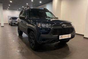 LADA NIVA TRAVEL