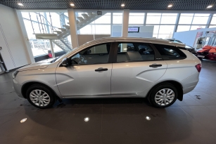 LADA VESTA