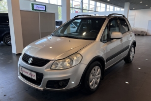 SUZUKI SX4