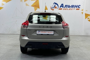 LADA XRAY