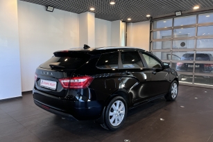 LADA VESTA