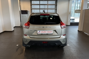 LADA XRAY