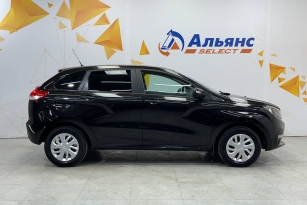 LADA XRAY