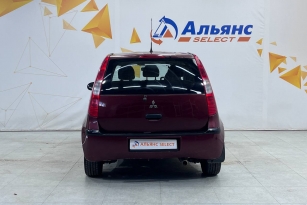 MITSUBISHI COLT
